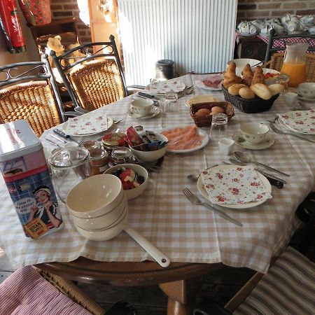 Bed and Breakfast De Turfstaeker Ospel Exterior foto