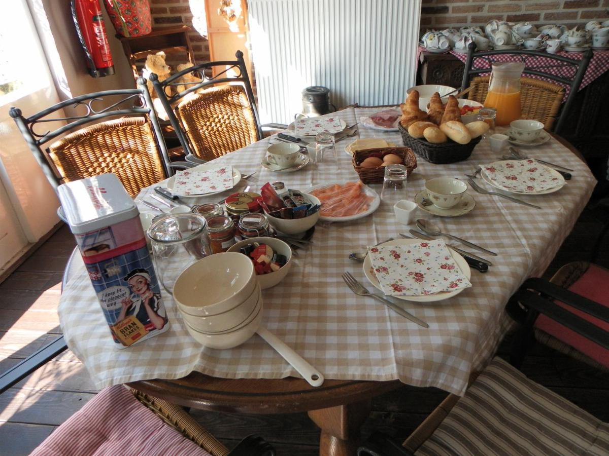 Bed and Breakfast De Turfstaeker Ospel Exterior foto